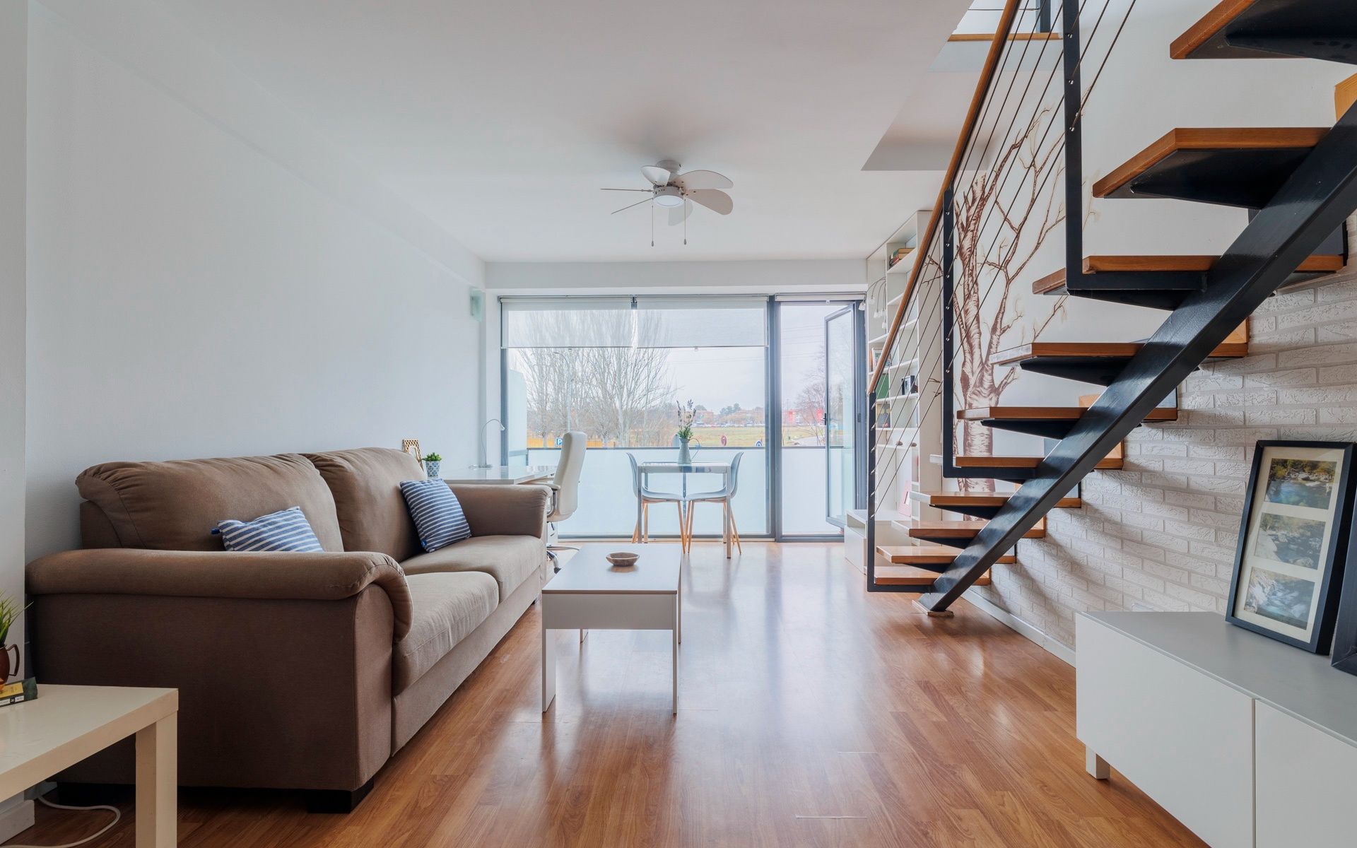 Duplex to rent in Antonio Suárez, Reyes Católicos