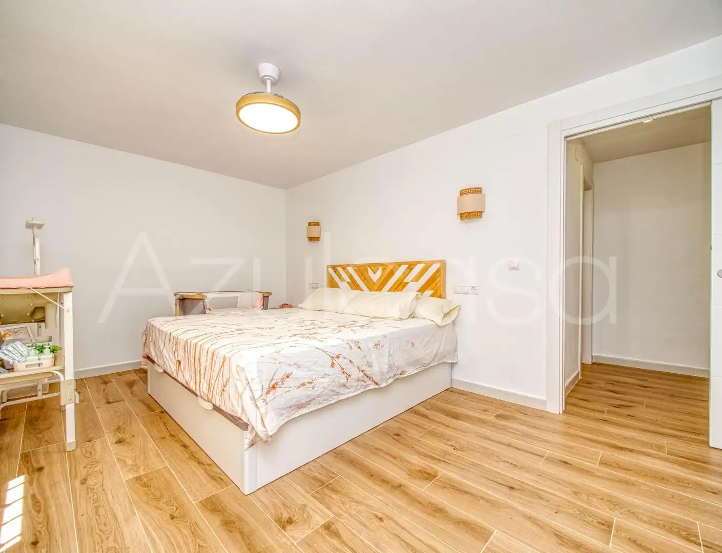 Bedroom of Flat for sale in Mutxamel  with Parquet flooring, Terrace and Community pool