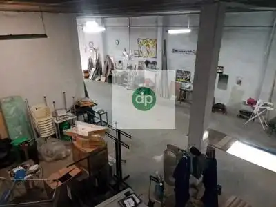 Nau industrial en venda a Dehesilla de Calamón - Campomanes