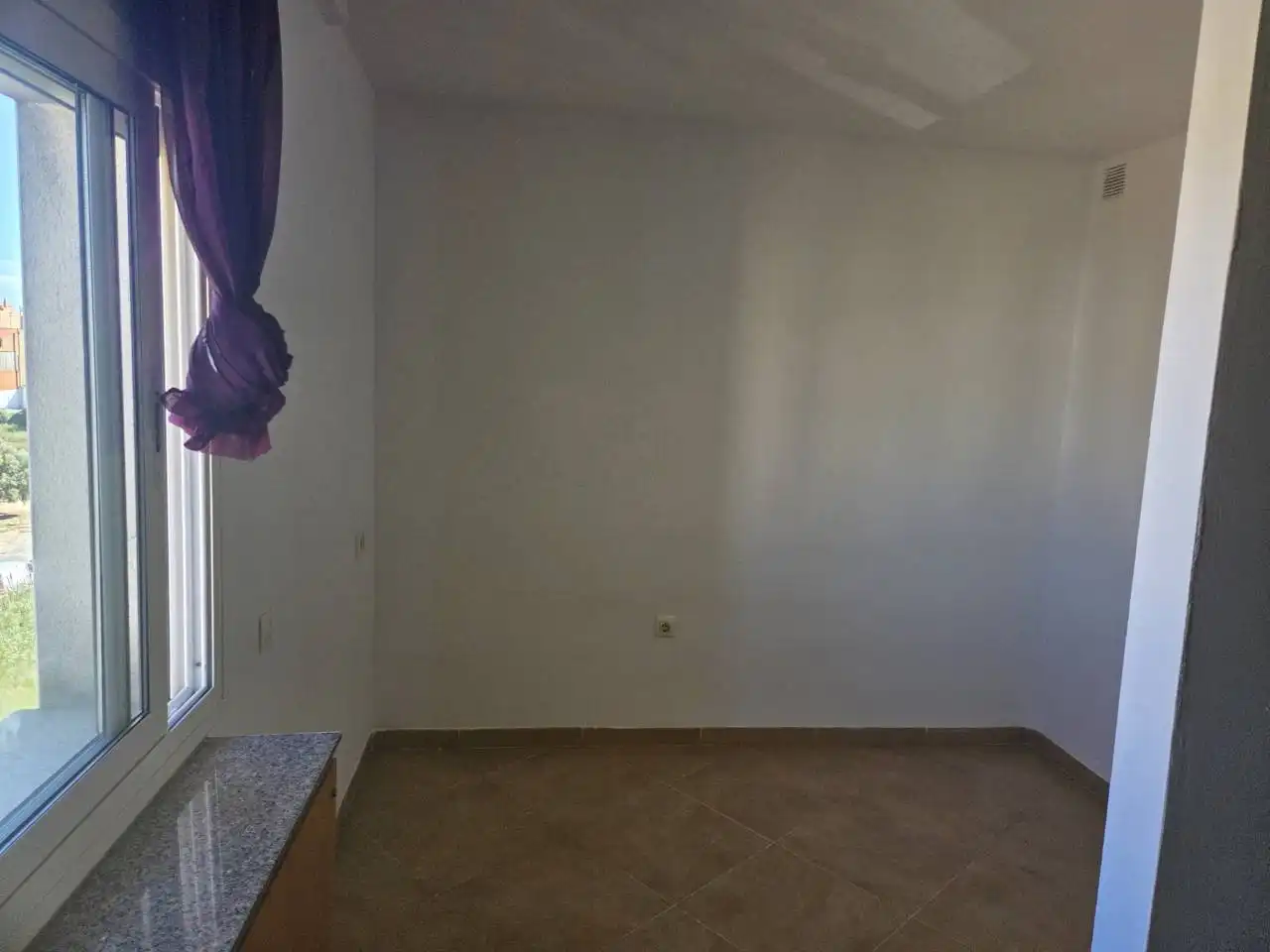 Schlafzimmer von Büro zum Verkauf in El Vendrell mit Alarm
