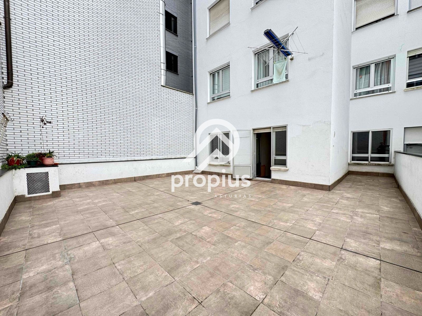 Exterior view of Flat for sale in Oviedo   with Heating, Parquet flooring and Terrace