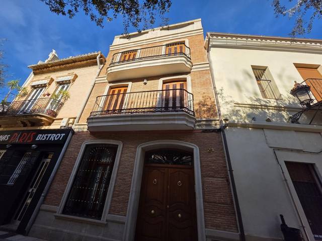 Casa adosada en Venta en Plaza CONSTITUCIO en Alboraya Centro