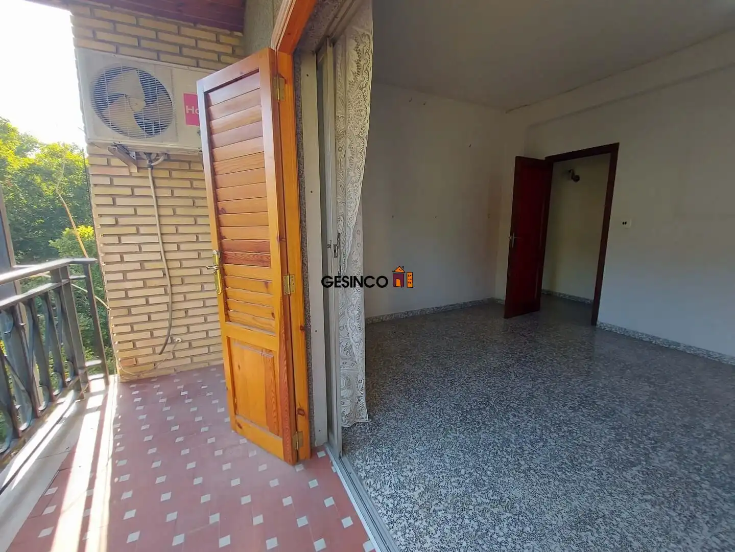 Flat with terrace for sale in Xàtiva, imagen 3