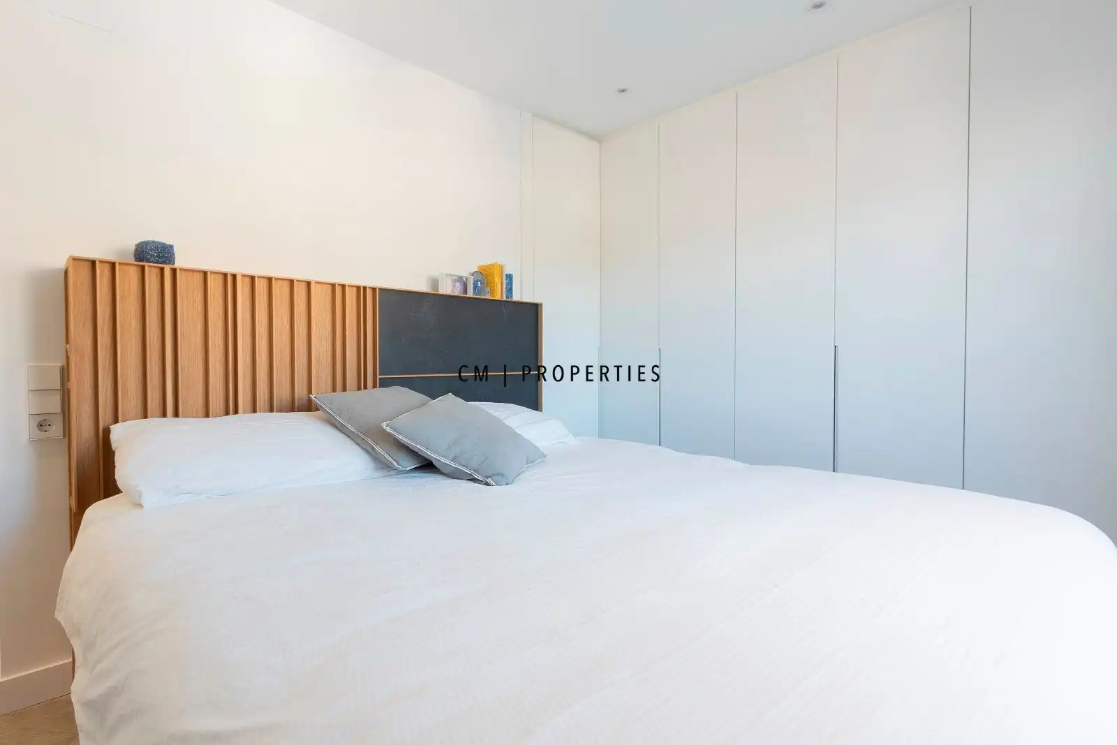 Bedroom of Attic for sale in Cullera  with Air Conditioner, Heating and Terrace