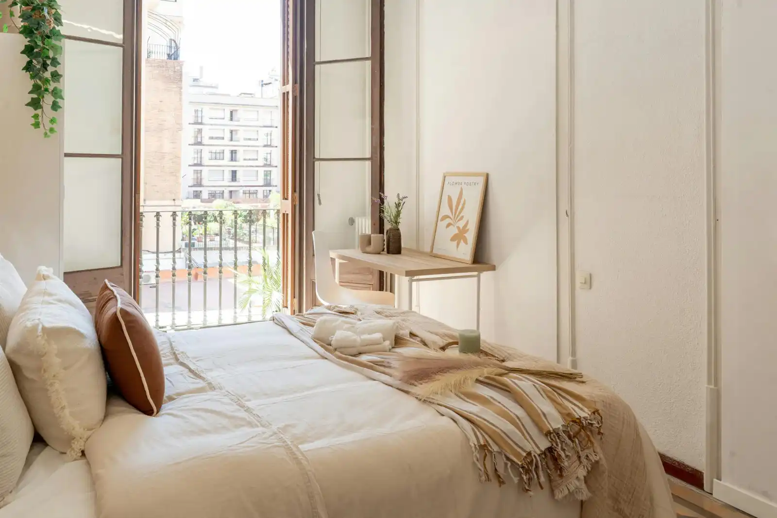 Schlafzimmer von Wohnung zur untervermieten in Eixample