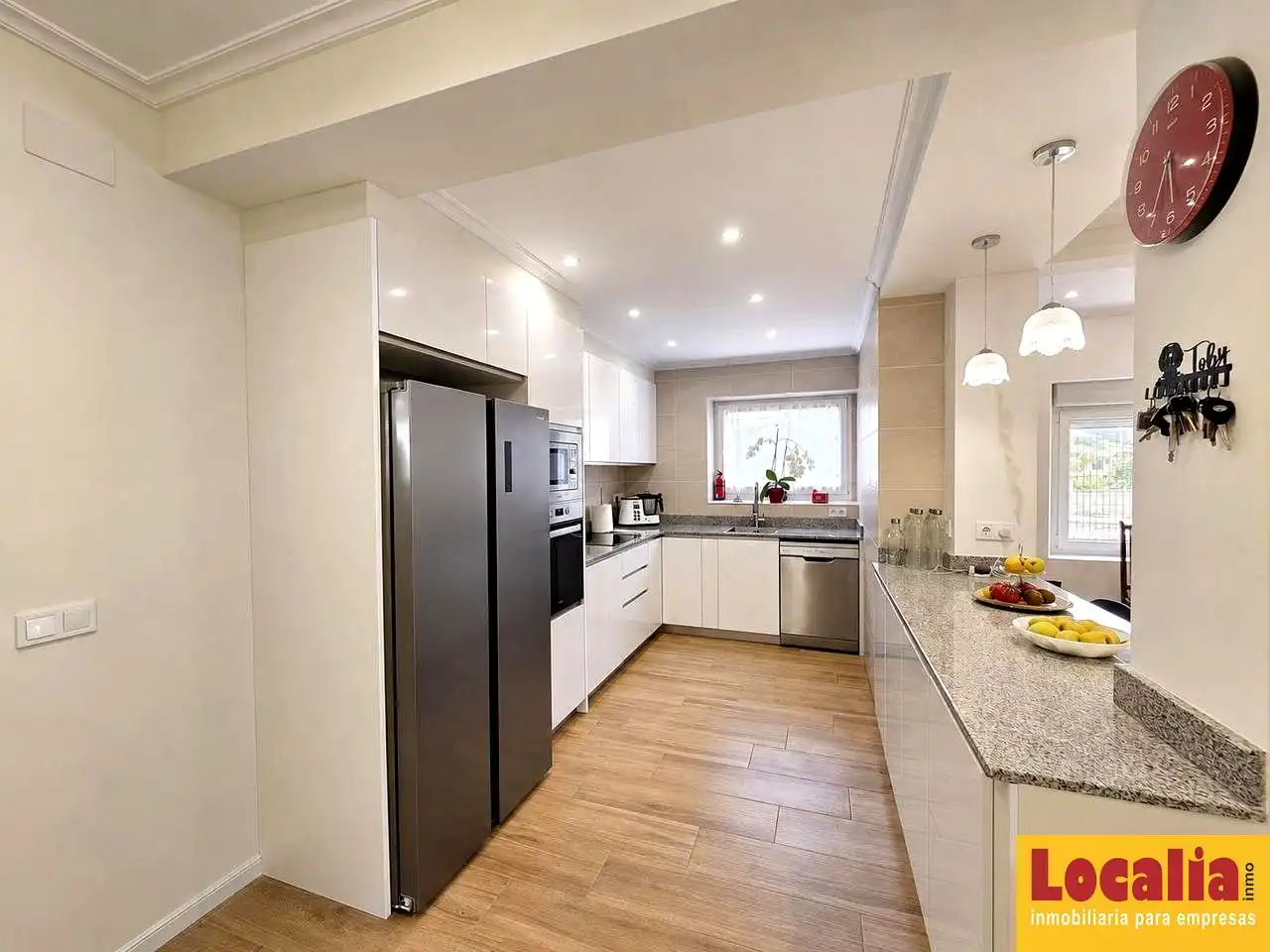 Cocina de Casa o chalet en venta en Miengo con Jardín privado, Terraza y Amueblado