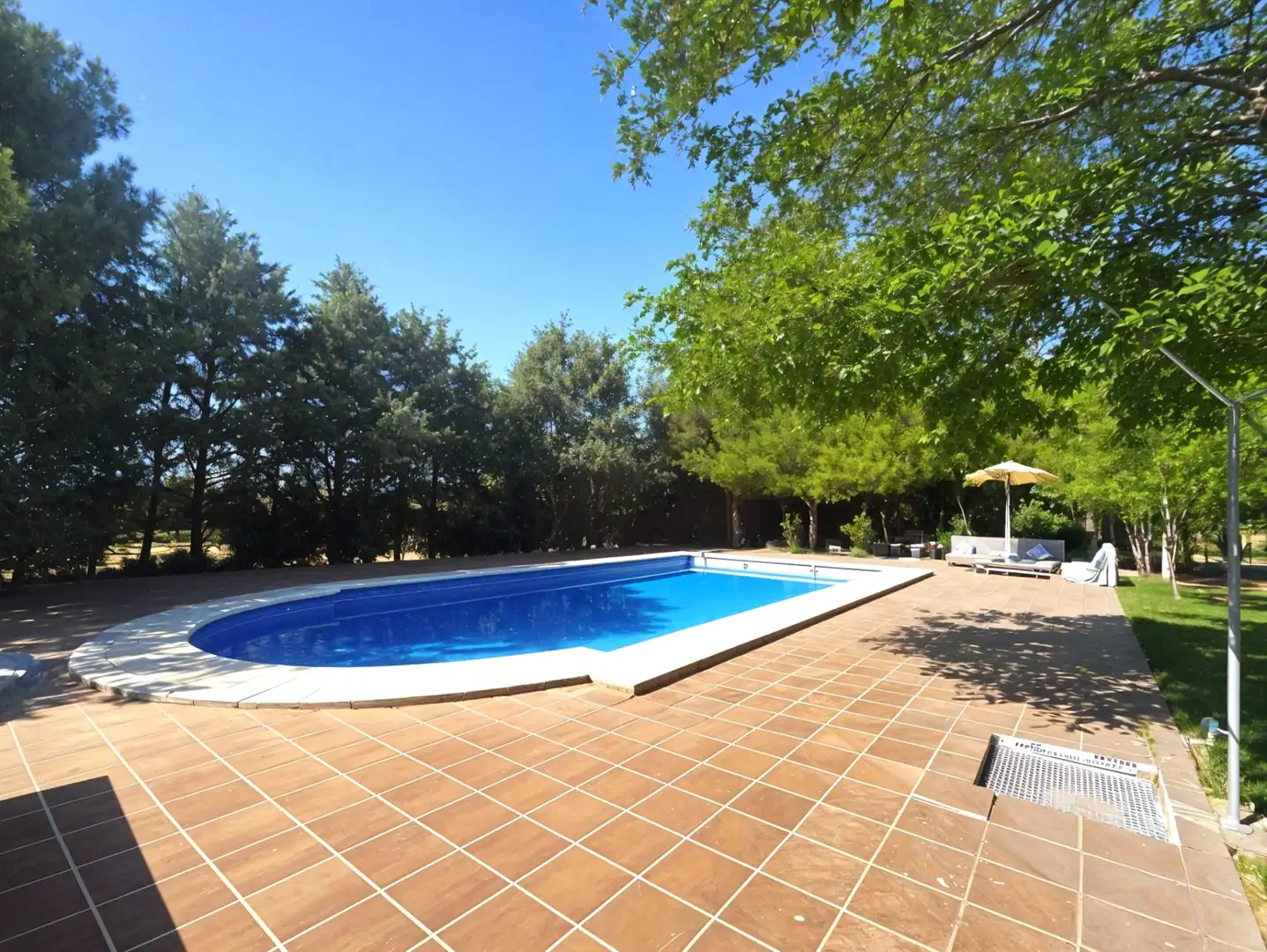 Piscina de Finca rústica en venda en Puebla de Sancho Pérez amb Aire condicionat, Jardí privat i Traster