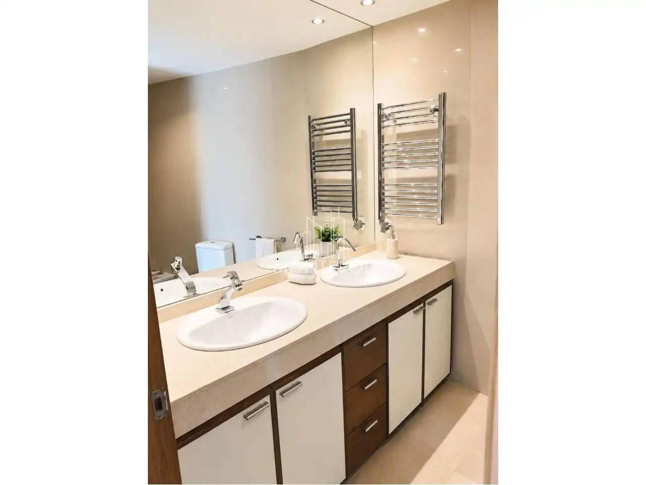Baño de Casa o chalet en venta en Rubí con Calefacción, Jardín privado y Terraza