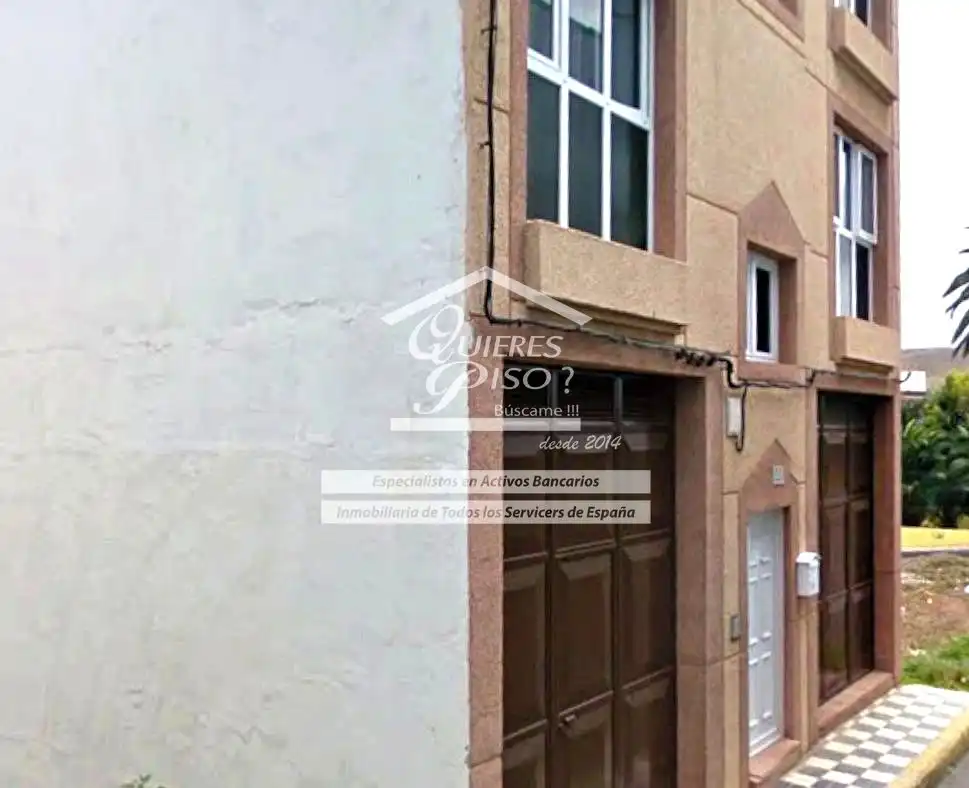 Vista exterior de Piso en venta en Ingenio