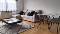 Living room of Flat for sale in  Logroño  with Terrace and Swimming Pool