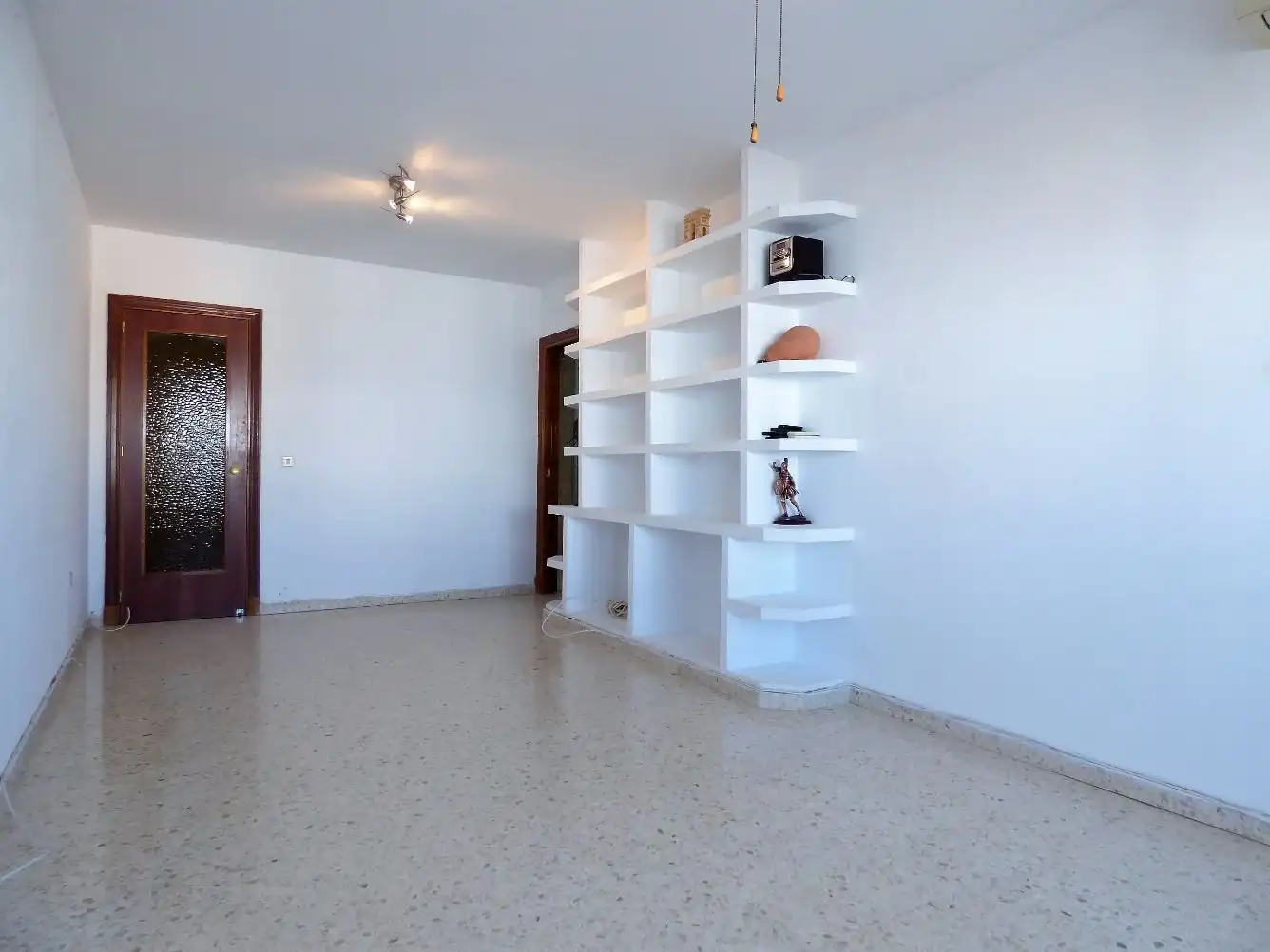 Flat for rent in Calle Pintor Hernández Homedes, Camposoto - Gallineras