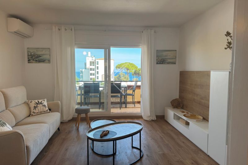 Bedroom of Apartment for sale in L'Escala  with Air Conditioner, Parquet flooring and Terrace