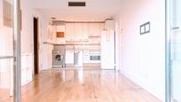Kitchen of Flat to rent in  Madrid Capital  with Air Conditioner, Heating and Terrace