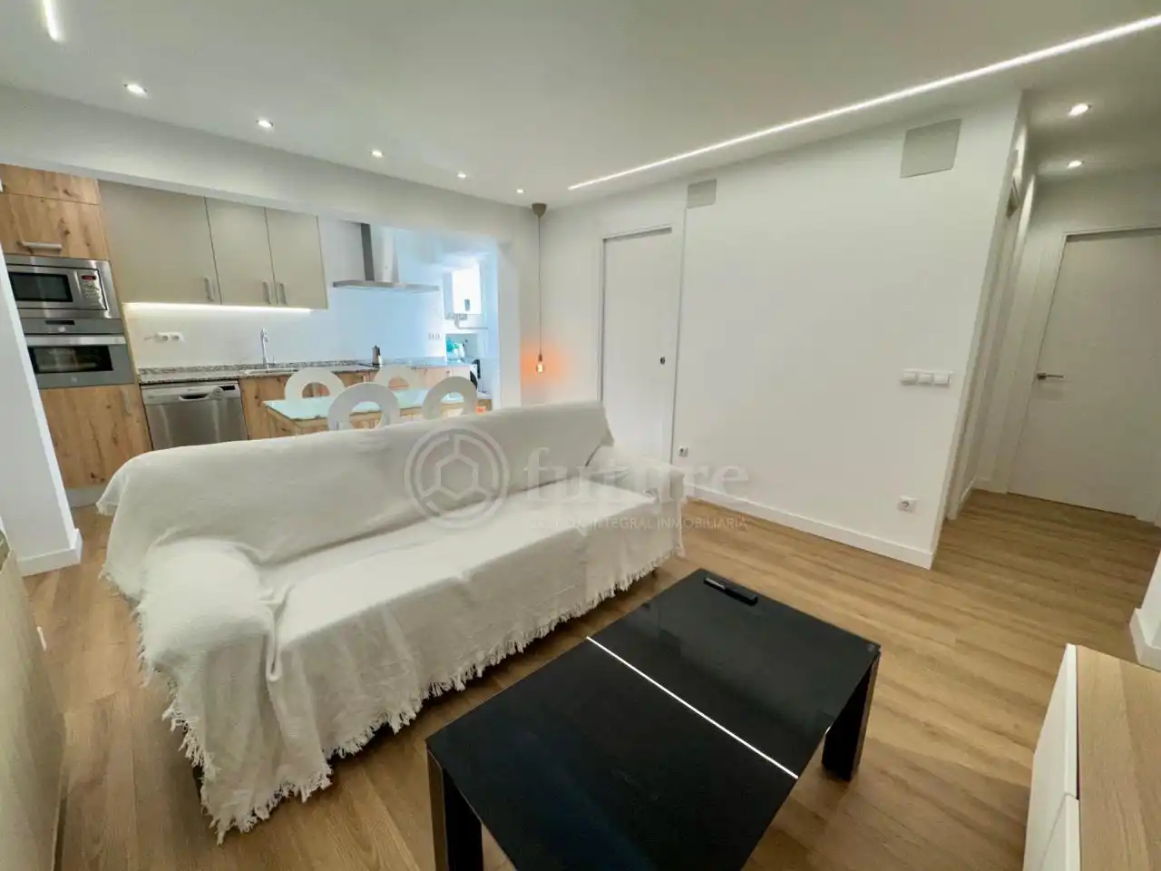 Wohnzimmer von Wohnung zur untervermieten in Salamanca mit Heizung, Möbliert und Balkon