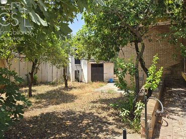 Chalet con piscina en venta en Mairena del Alcor