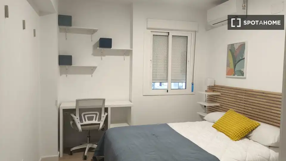 Habitació a Santa Cristina - San Rafael