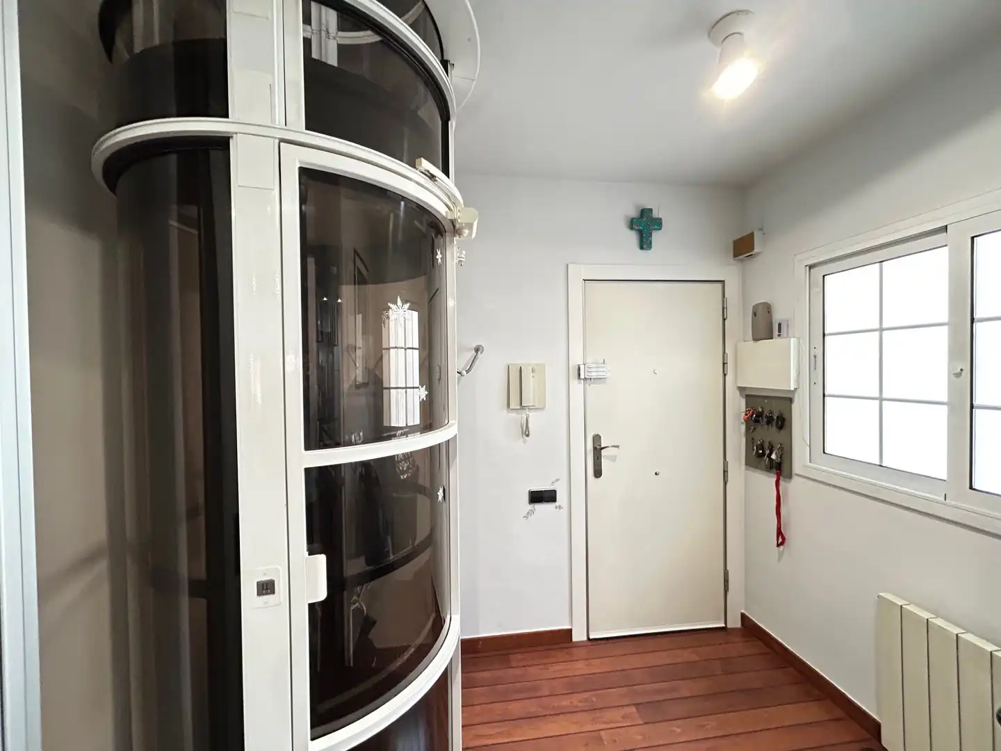 Maisonette zum Verkauf in Sant Boi de Llobregat mit Klimaanlage, Heizung und Parkett