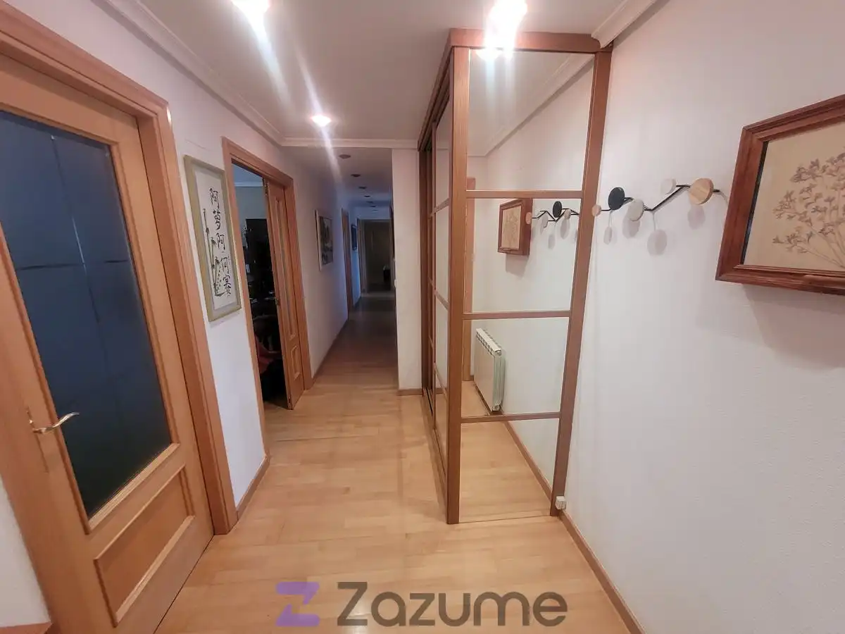 Flat for rent in Laguna de Duero  with Heating, Parquet flooring and Furnished