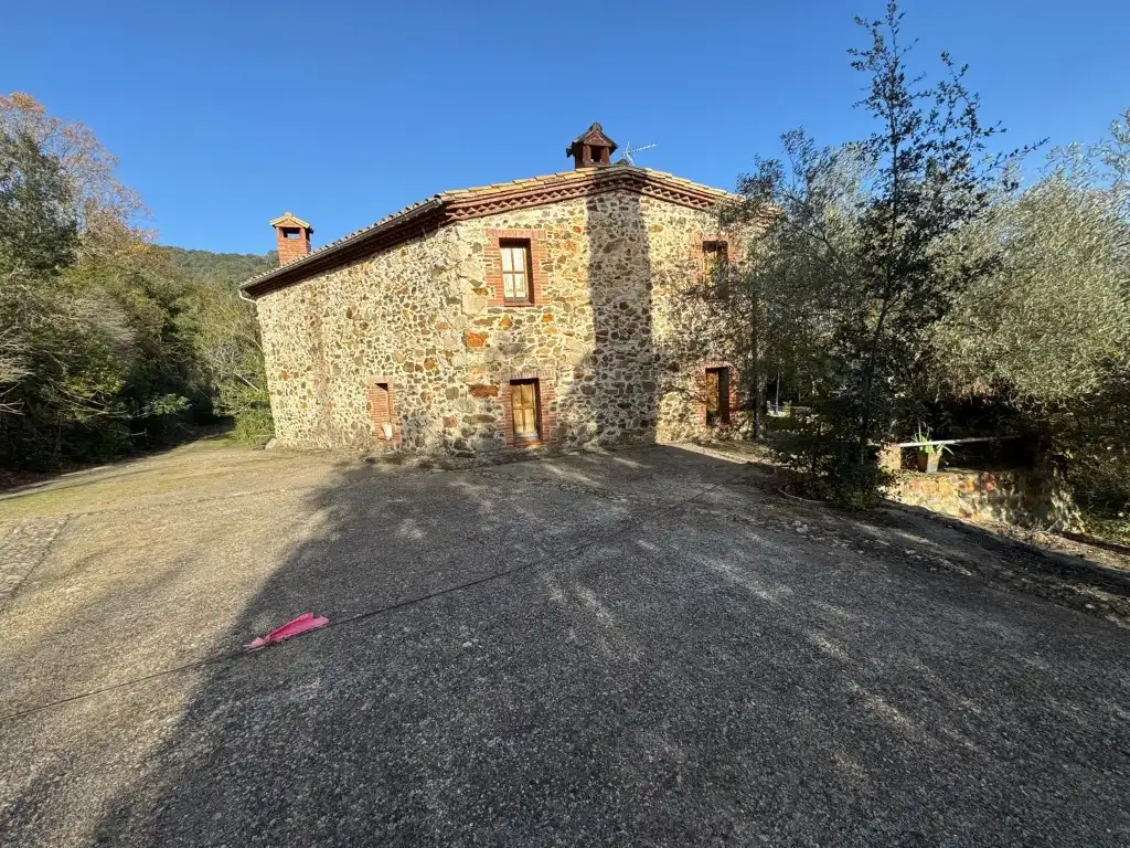 Country homes for sale in SANTUARI SANT MARSAL, Susqueda