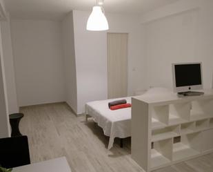 Bedroom of Study to rent in  Valencia Capital