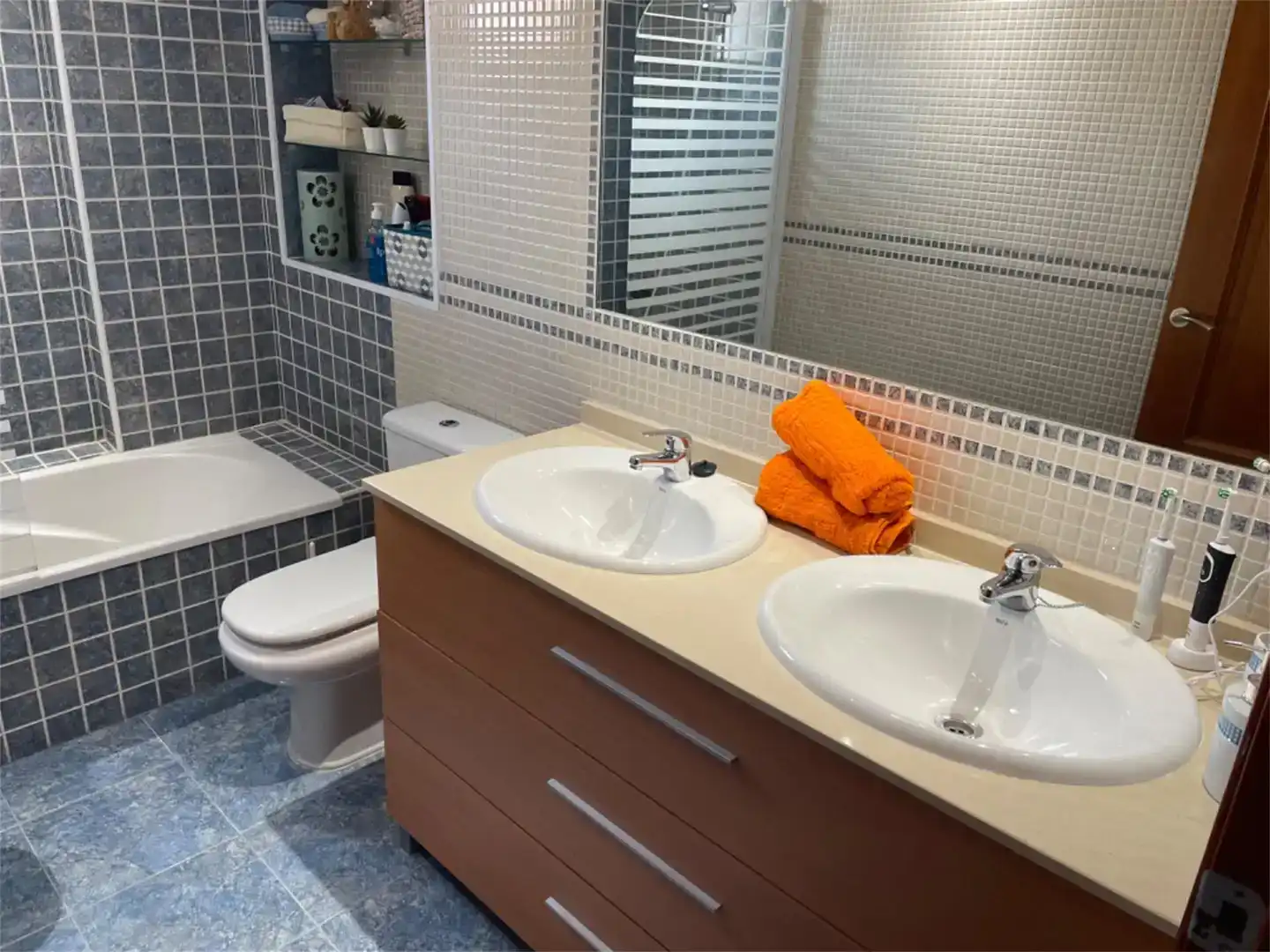 Bathroom of Houses for rent in La Rinconada  with Air Conditioner, Private garden and Storage room