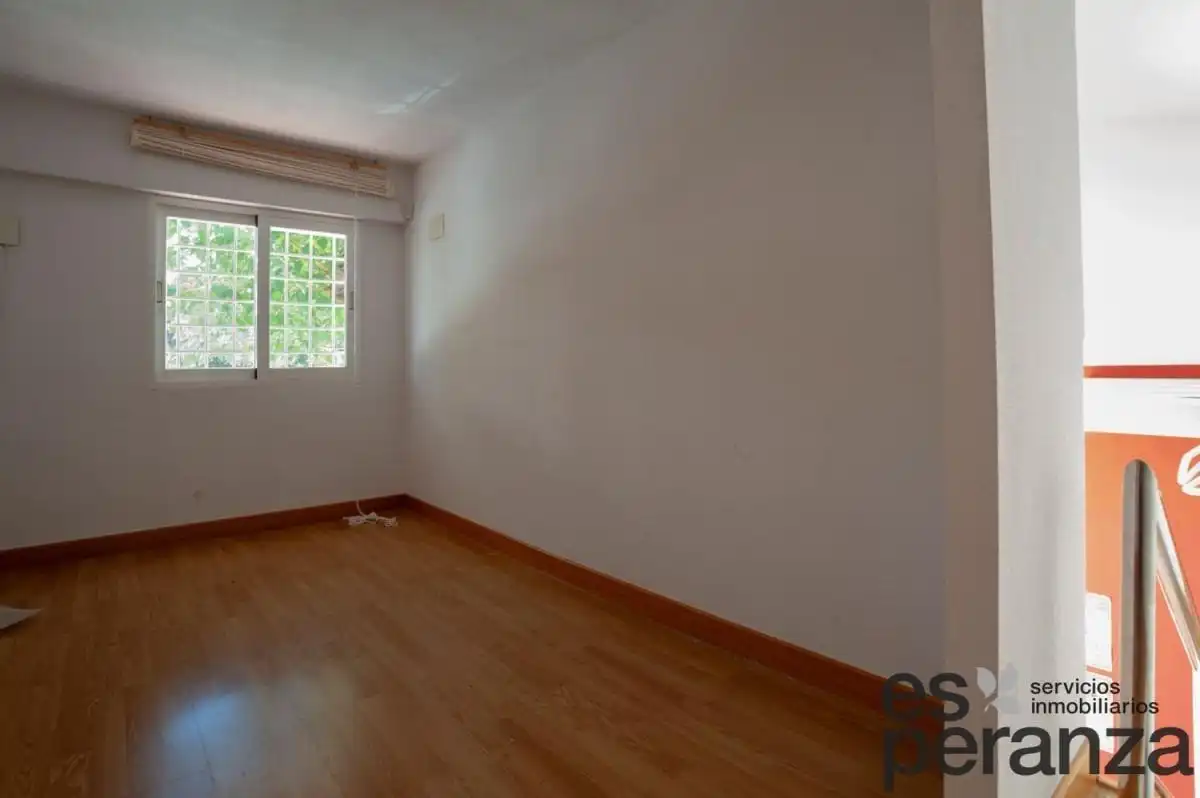 Schlafzimmer von Haus zum Verkauf in Murcia mit Klimaanlage und Terrasse