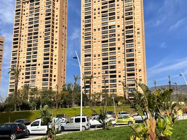 Mini appartamento con balcone in vendita a Avenida Murtal