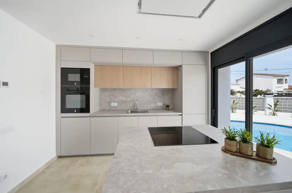 Casa con piscina en venta en Carrer Alberes, imagen 18