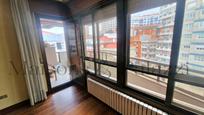 Dormitori de Pis en venda en Vigo  amb Terrassa
