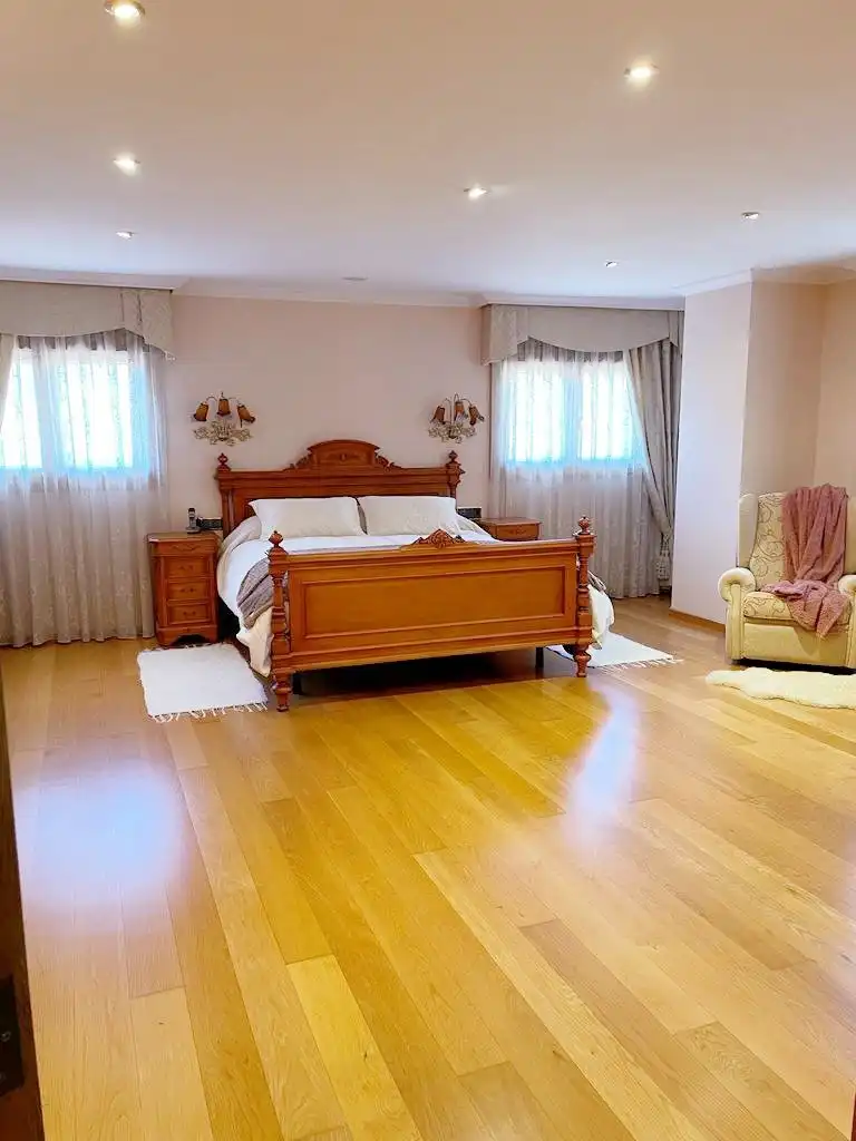 Dormitori de Casa o xalet en venda en Benicasim / Benicàssim amb Aire condicionat, Jardí privat i Terrassa