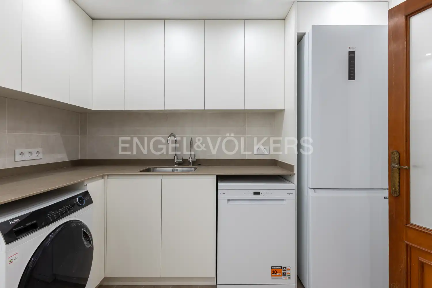 Küche von Wohnung zur Miete in Valencia mit Klimaanlage, Heizung und Terrasse