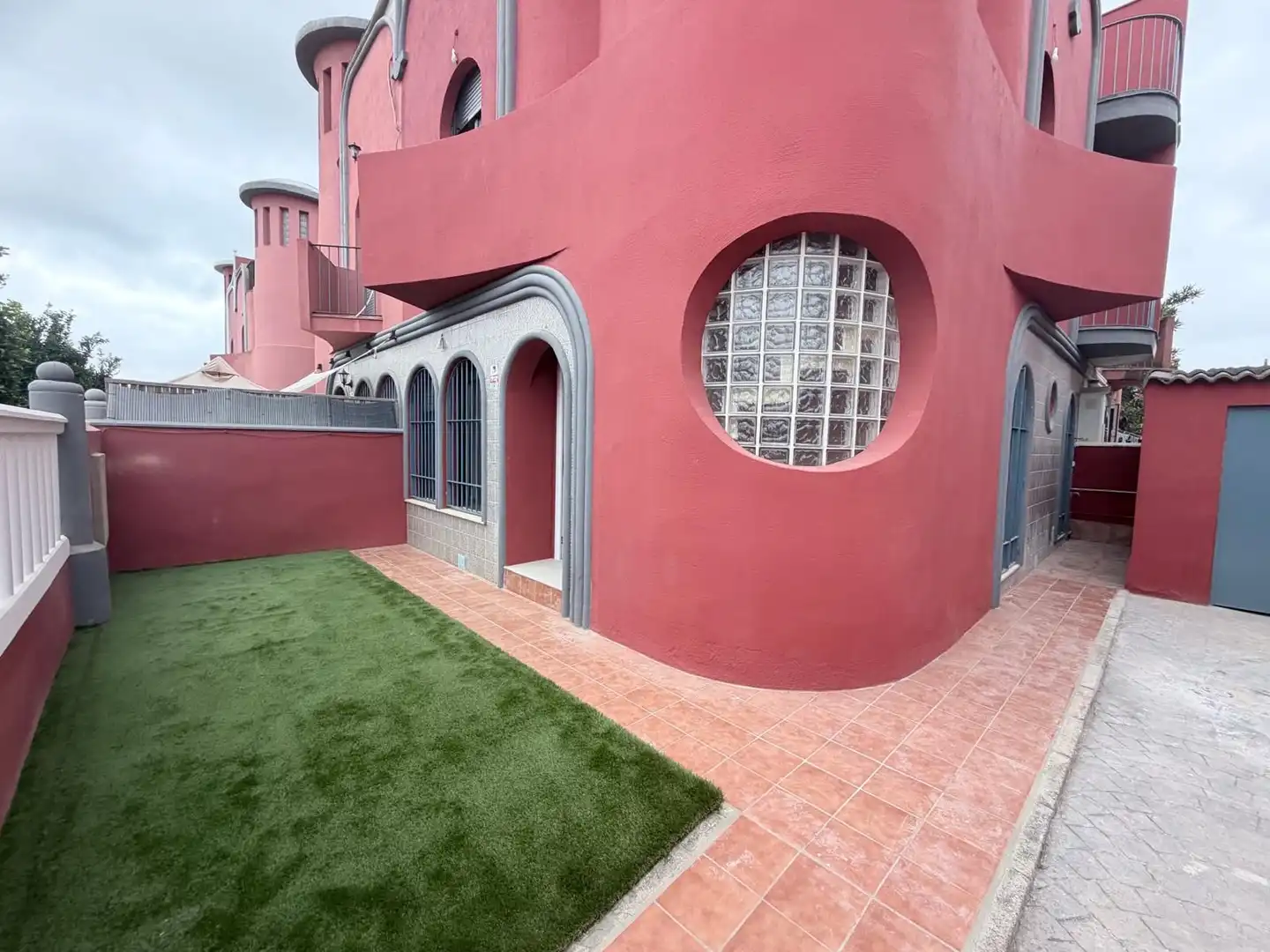 Terraced house for sale in Corrales