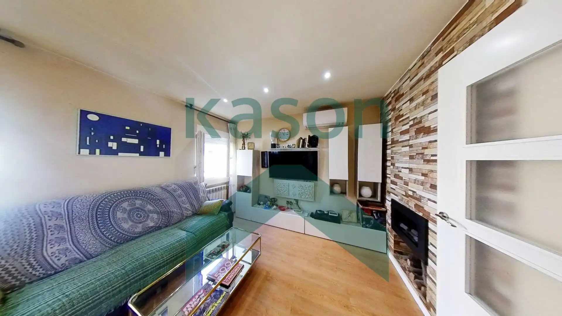 Living room of Flat for sale in Madrid  with Air Conditioner and Heating