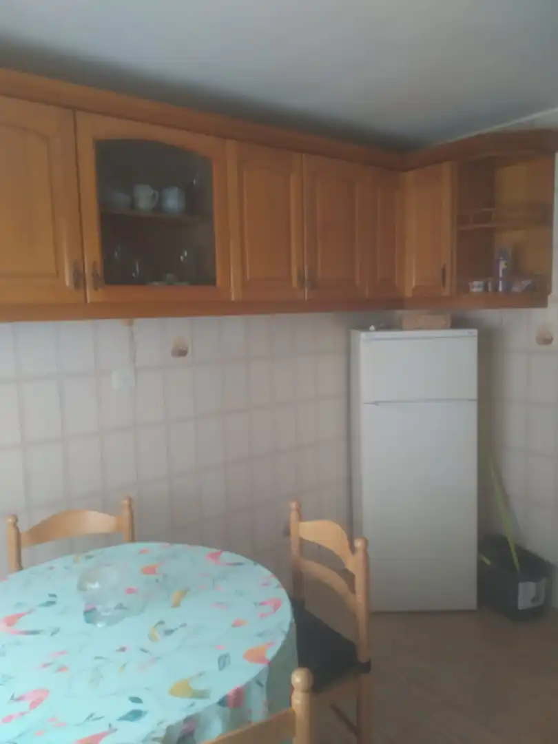 Küche von Einfamilien-Reihenhaus zum Verkauf in Belorado mit Heizung, Terrasse und Abstellraum