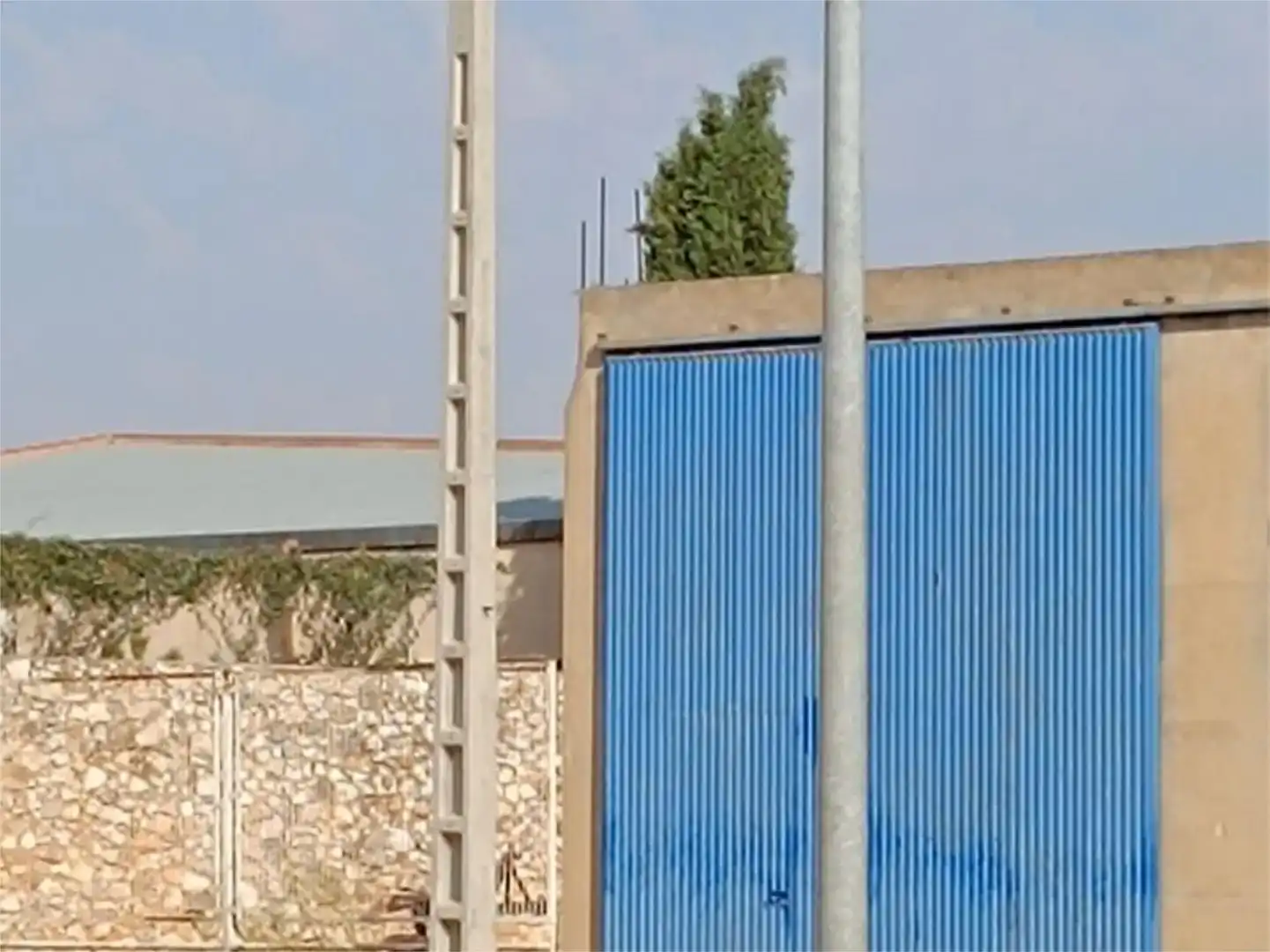 Außenansicht von Fabrik Grundstücke zum Verkauf in Motilla del Palancar