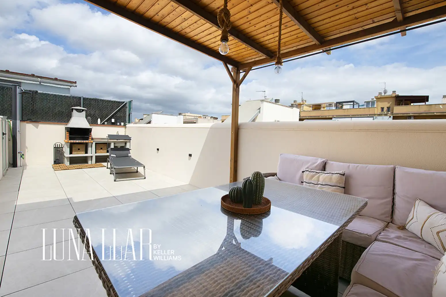 Terrasse von Dachboden zum Verkauf in Cambrils mit Klimaanlage, Heizung und Privatgarten