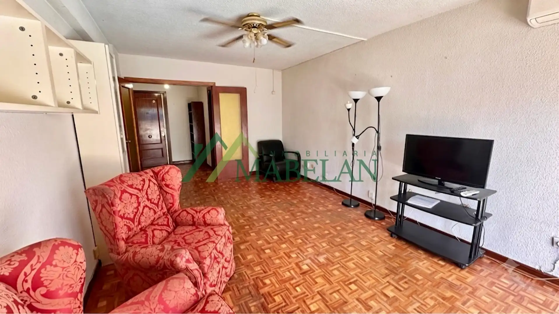 Sala de estar de Piso en venta en Móstoles con Aire acondicionado, Calefacción y Parquet