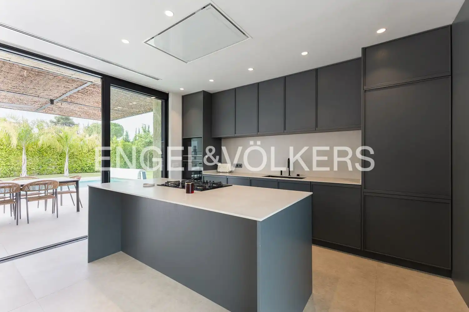 Casa con jardín en venta en Montealegre, imagen 29