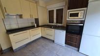 Kitchen of House or chalet to rent in Vilagarcía de Arousa  with Heating, Private garden and Parquet flooring