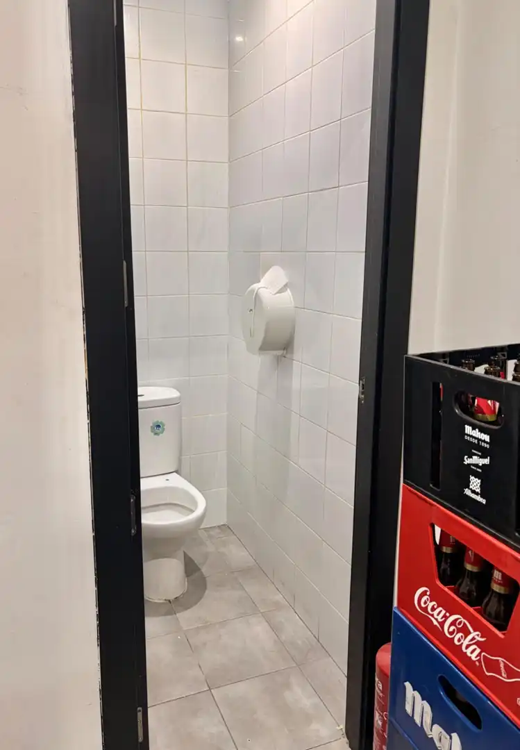 Bathroom of Commercial properties for rent in Casco Urbano