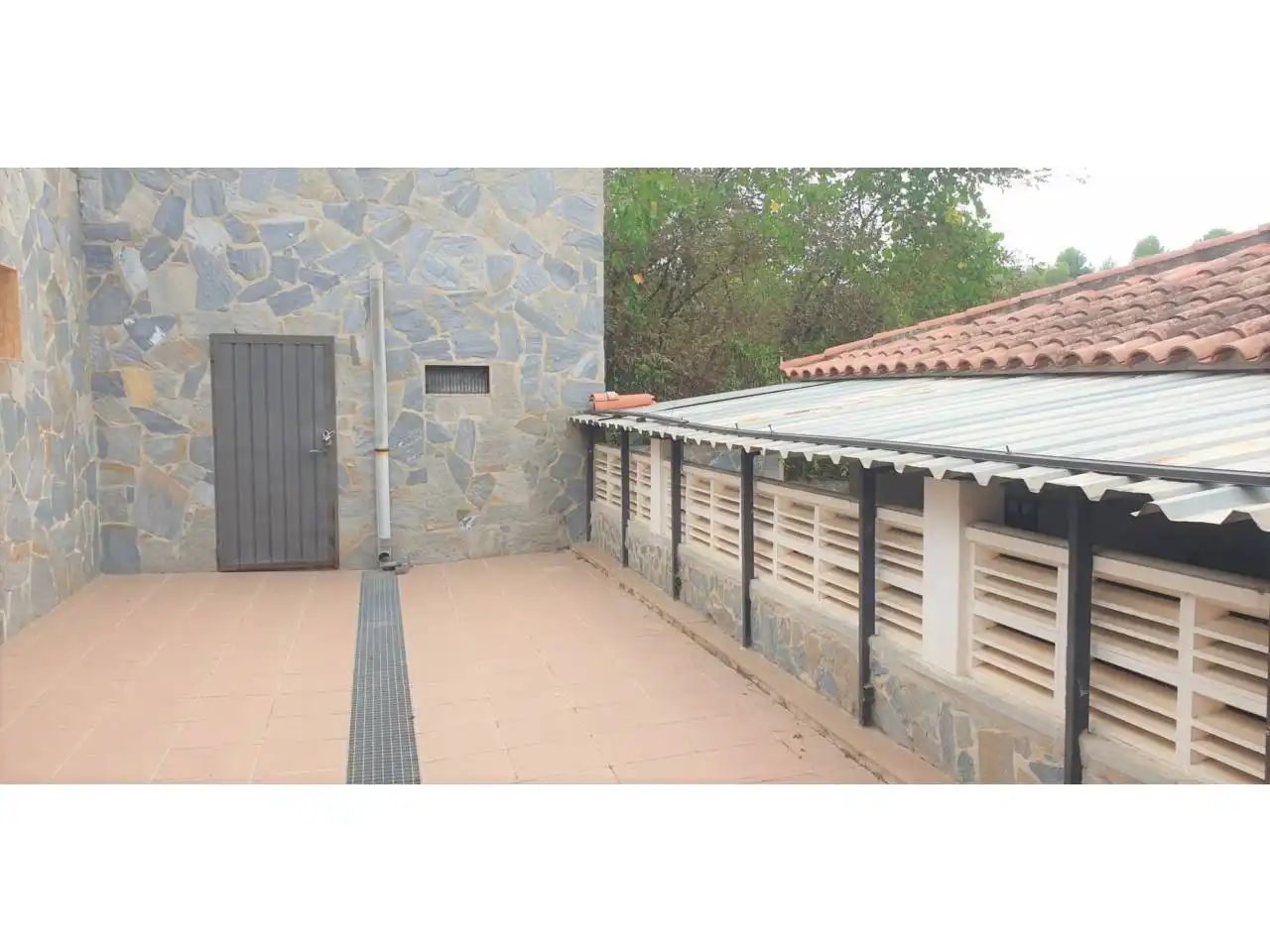 Terraza de Casa o chalet en venta en Rubí con Jardín privado, Terraza y Piscina
