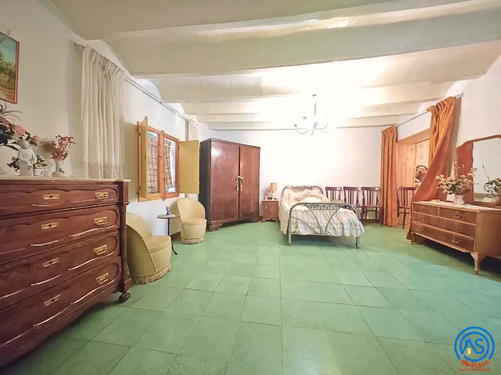 Habitación de Casa o chalet en venta en Brea de Aragón con Calefacción, Trastero y Amueblado