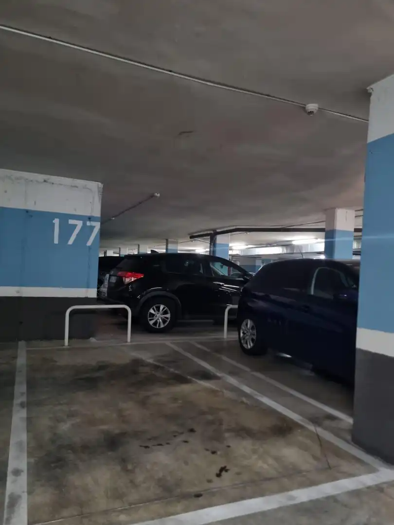 Parkplatz von Garage zum Verkauf in Leganés