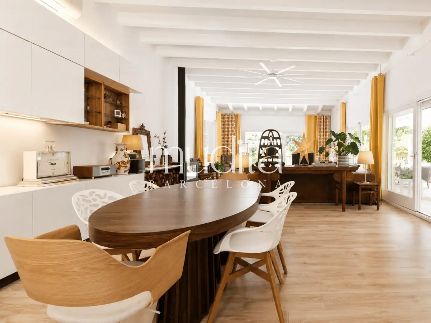 Comedor de Casa o chalet en venta en Roda de Berà con Calefacción, Jardín privado y Terraza