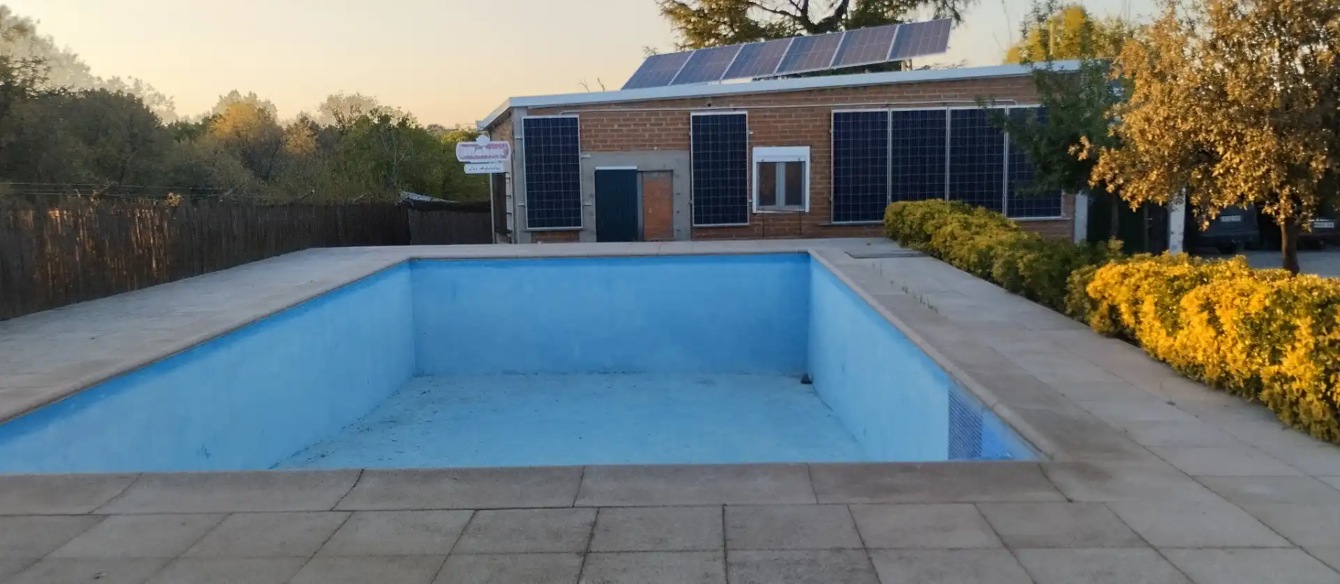 Casa rústica amb piscina en venda a Camino de Batres 37, imagen 2