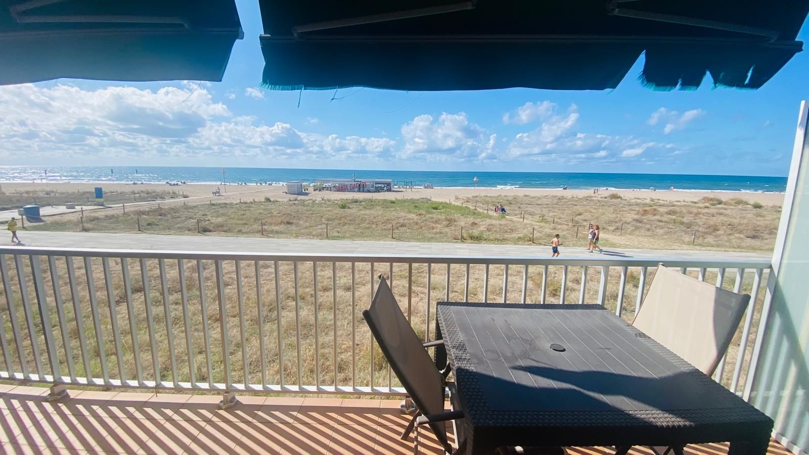 Terraza de Piso de alquiler en Castelldefels con Aire acondicionado, Terraza y Piscina
