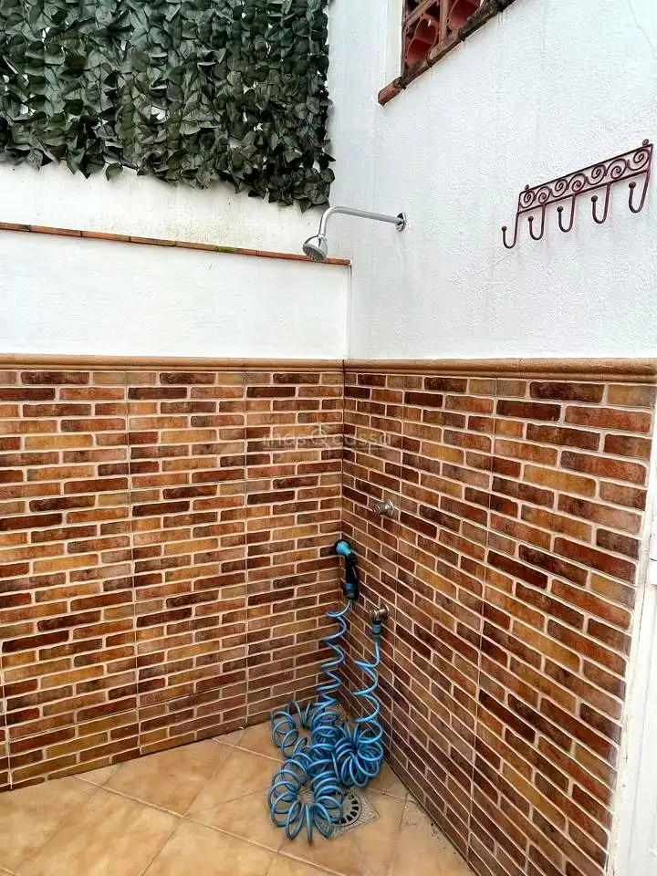 Bany de Casa o xalet en venda en San Roque amb Aire condicionat i Terrassa