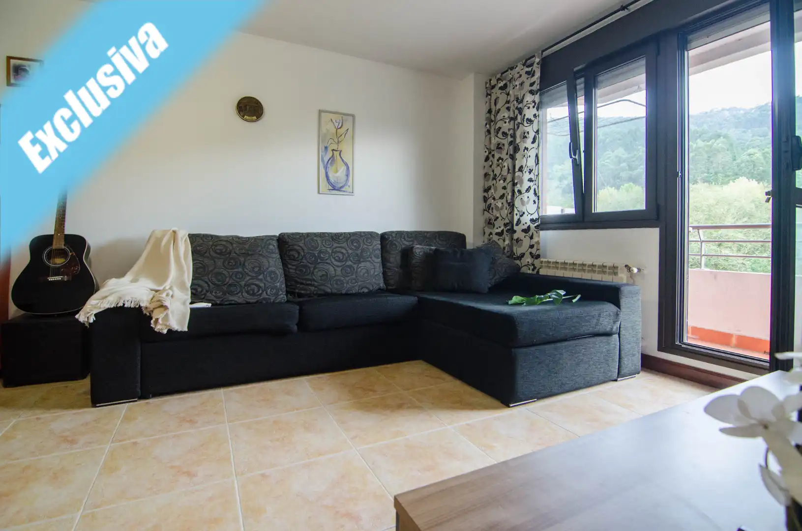 Sala de estar de Piso en venta en Limpias con Calefacción, Terraza y Trastero