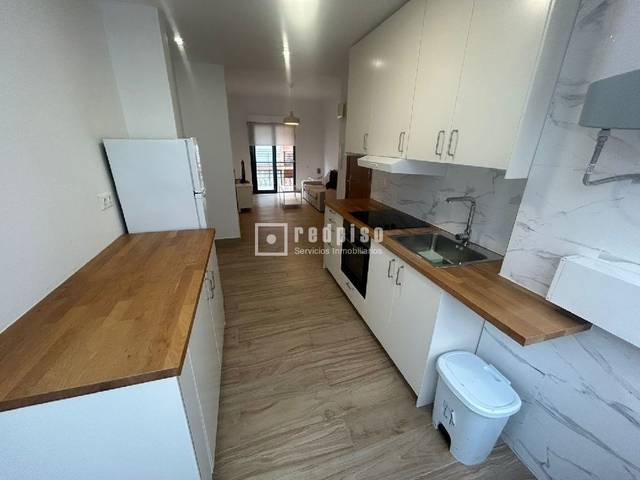 Piso en Alquiler en DEPORTISTA BENJAMIN RODRIGUEZ en San Fernando - Princesa Mercedes