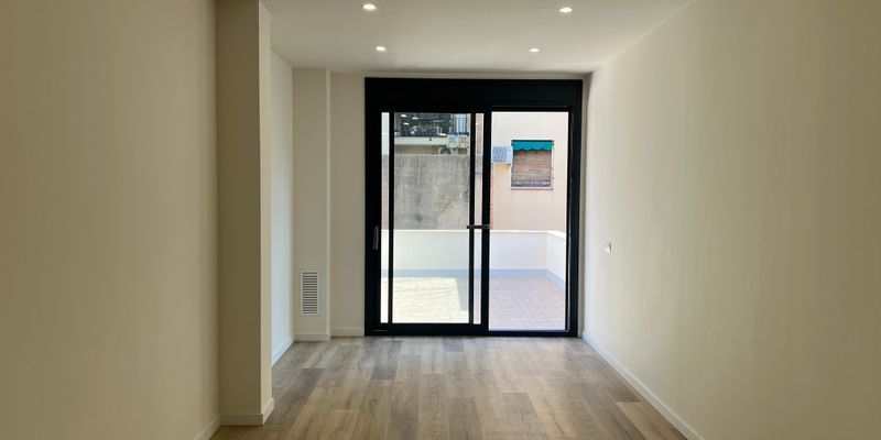 Flat for sale in L'Hospitalet de Llobregat  with Terrace